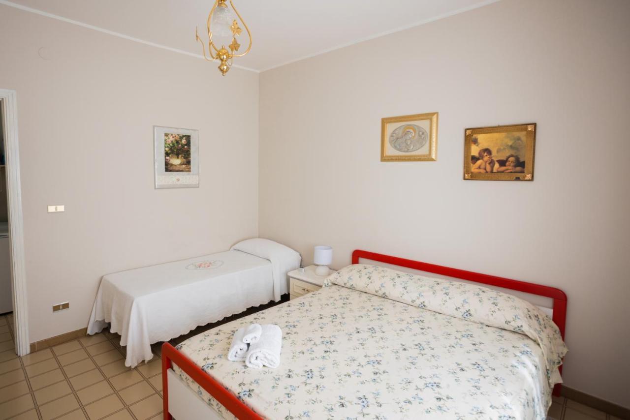 Gilda'S Home Scalea Bagian luar foto
